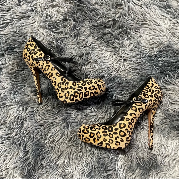 Wild Pair Shoes - 🐆 WILD PAIR Leather Leopard Print Stiletto Heels 9.5